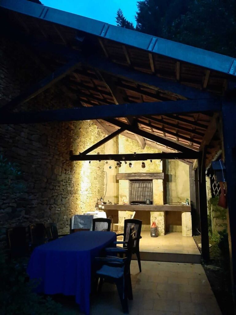 Buiten bij Maison Bernel – foto 20